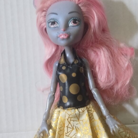 2014 Monster High Boo York Gala Ghoulfriends Mouscedes King Doll Mattel - Picture 4 of 7